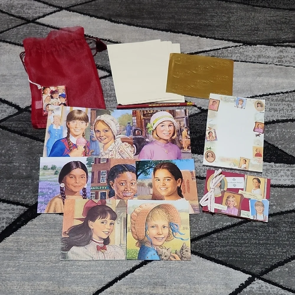 THE AMERICAN GIRLS 2003 CIRCLE OF FRIENDS KEEP-IN-TOUCH STATIONARY KIT